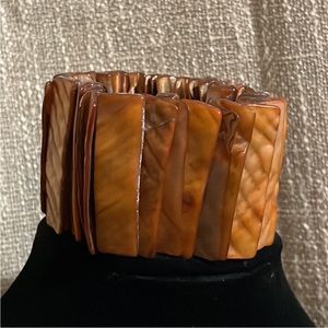Mother of pearl  stretch bracelet